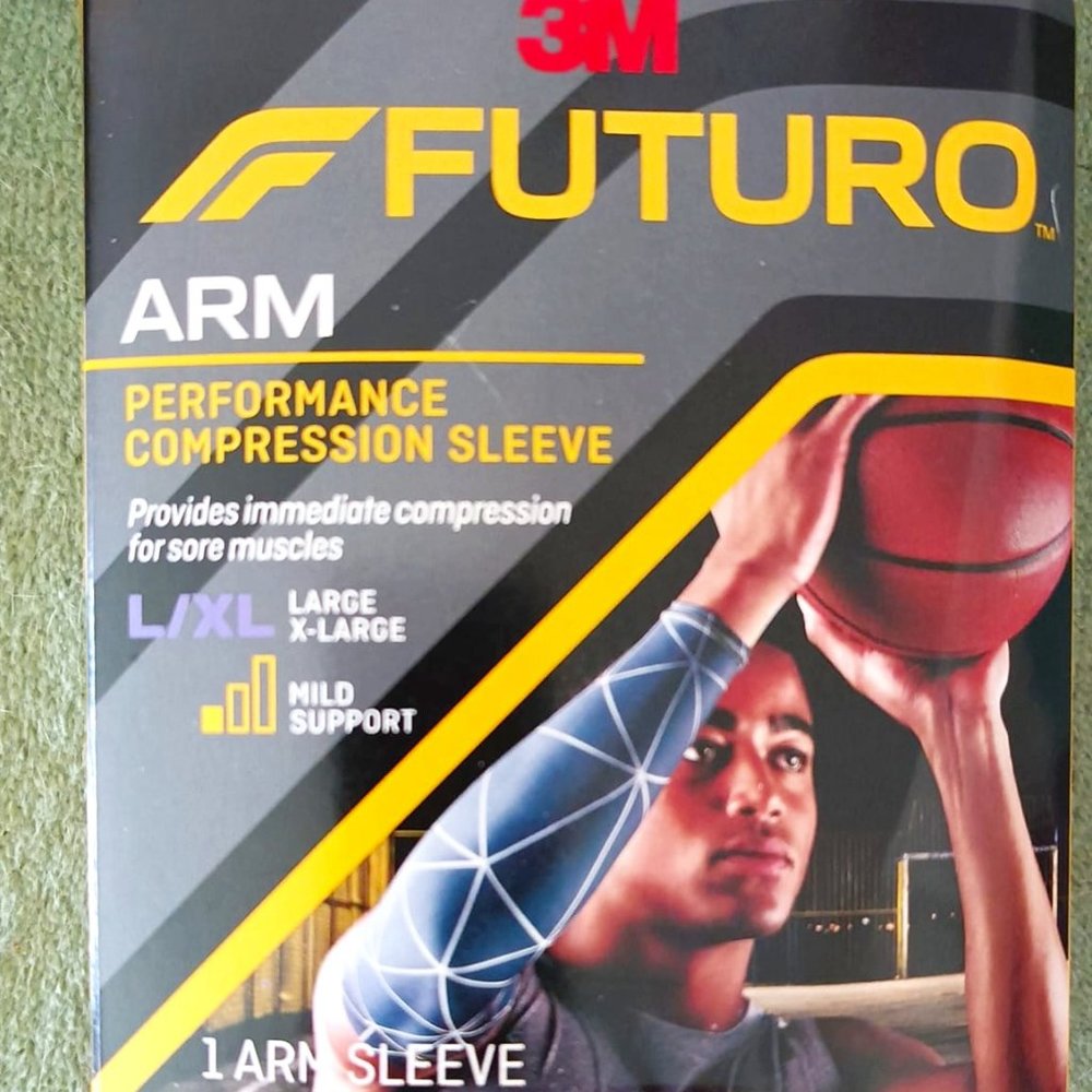 3M FUTURO PERFORMANCE ARM COMPRESSION SLEEVE. NEW IN BOX,  L/XL